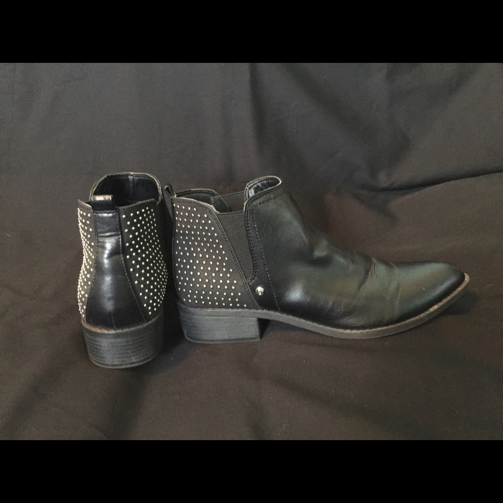 Guess Booties